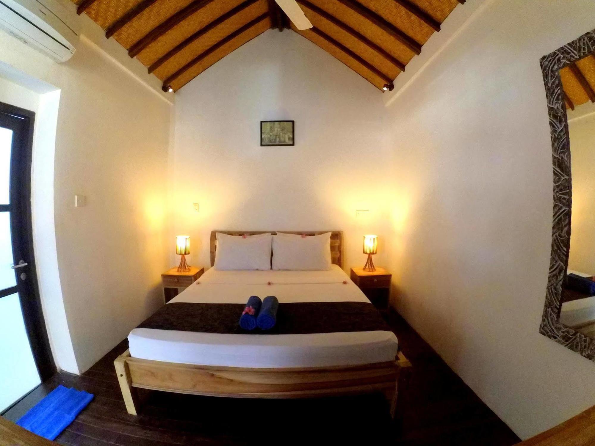 Drupadi Bungalows Gili Trawangan Extérieur photo